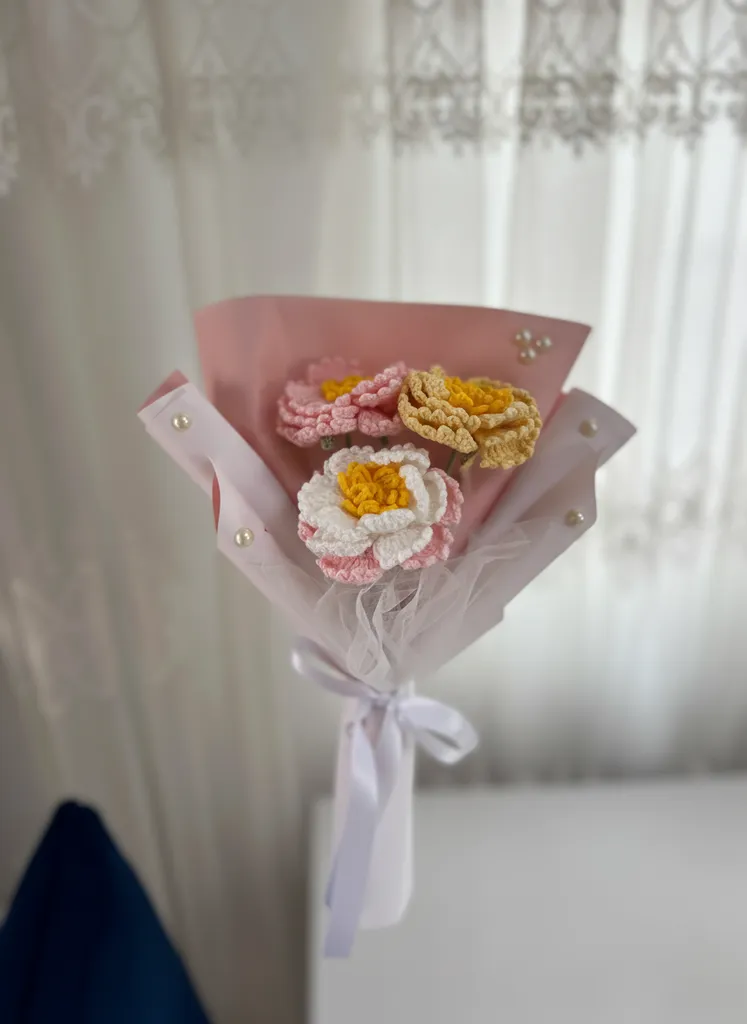 Örgü Şakayık Çiçek Buketi - Pembe, Beyaz, Sarı - El Emeği
