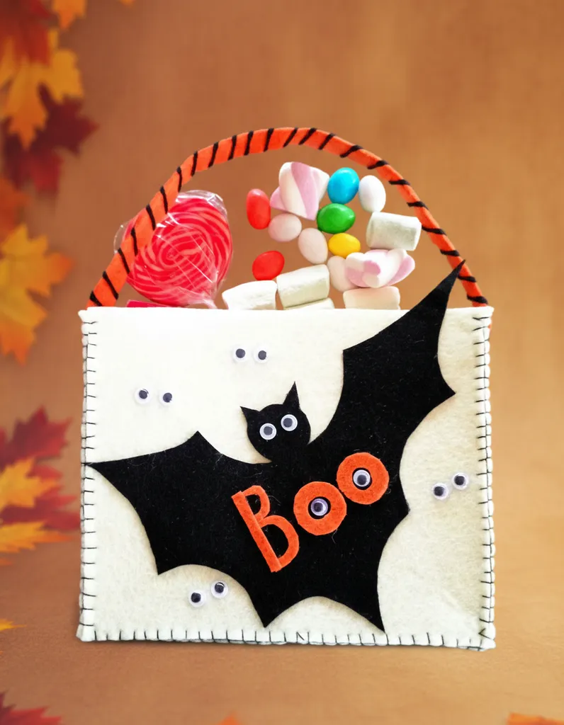 Keçe Yarasa Şeker Toplama Çantası - Cadılar Bayramı Temalı El Yapımı