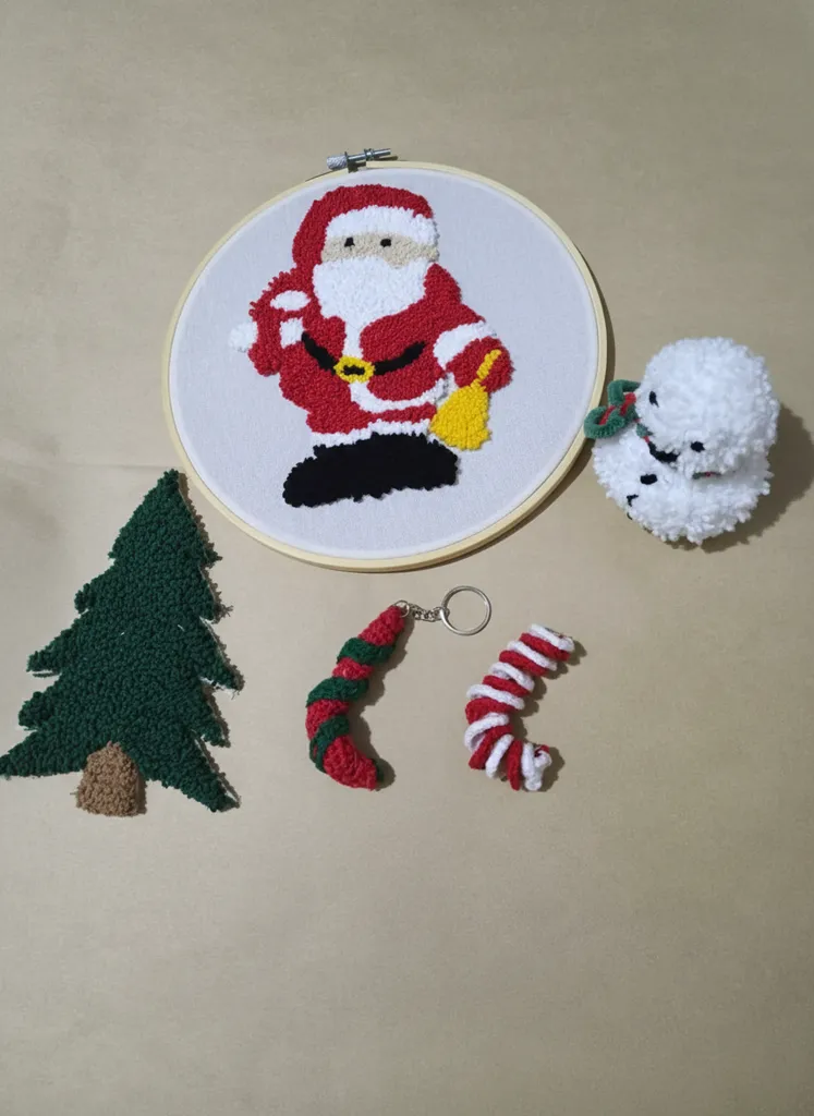 Yeni Yıl Hediye Seti - Punch İşleme Noel Baba, Örgü Kardan Adam ve Çam Ağacı