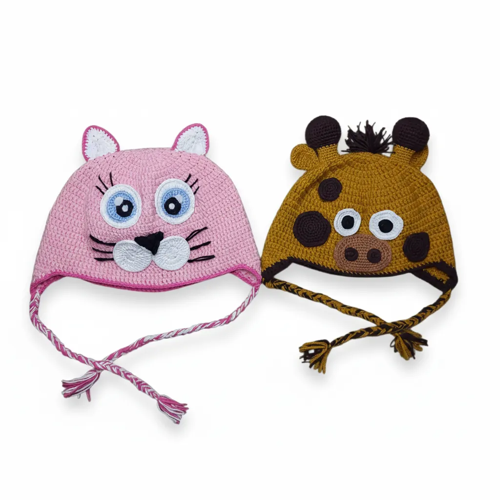 Örgü Çocuk Şapkaları - Kedi ve Zürafa Figürlü, Bağcıklı, El Örgüsü