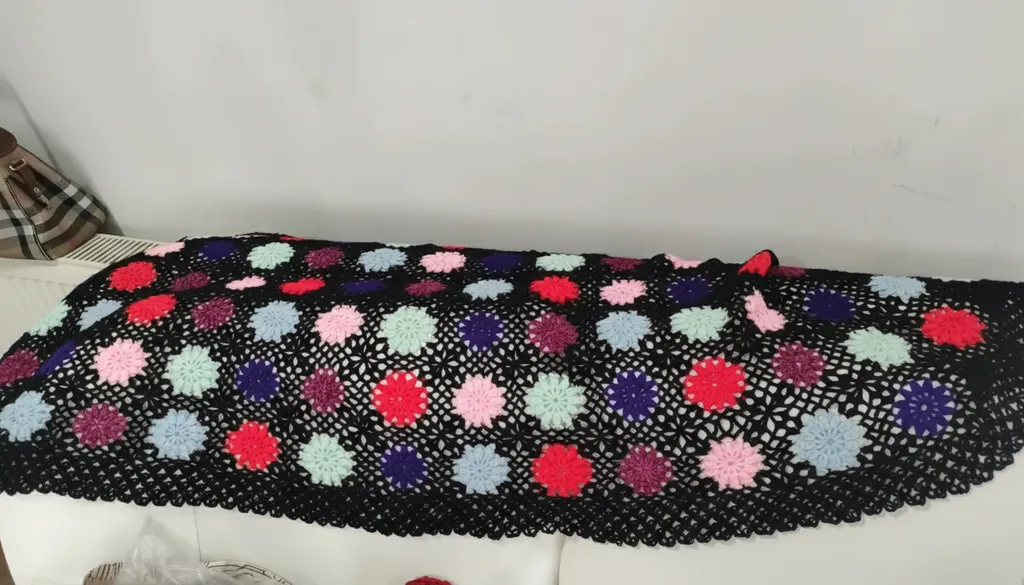 Renkli Çiçek Motifli Orlon Örgü Şal - El Emeği Göz Nuru