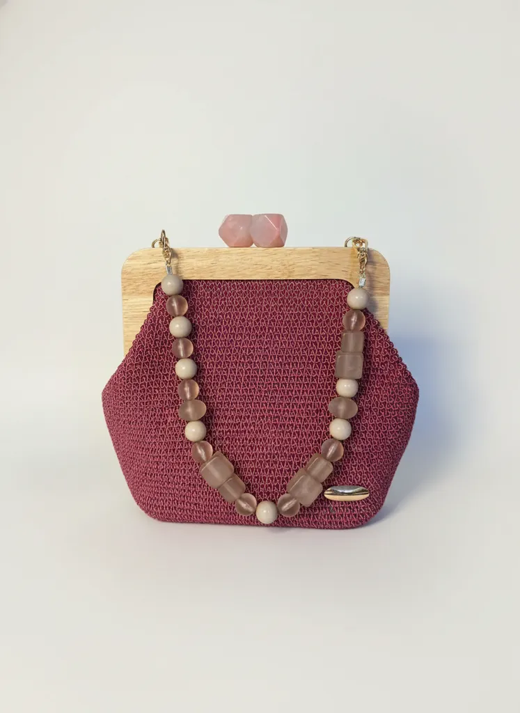 Ahşap Saplı Bordo Örgü Akrilik Boncuk Detaylı Çanta - El Yapımı