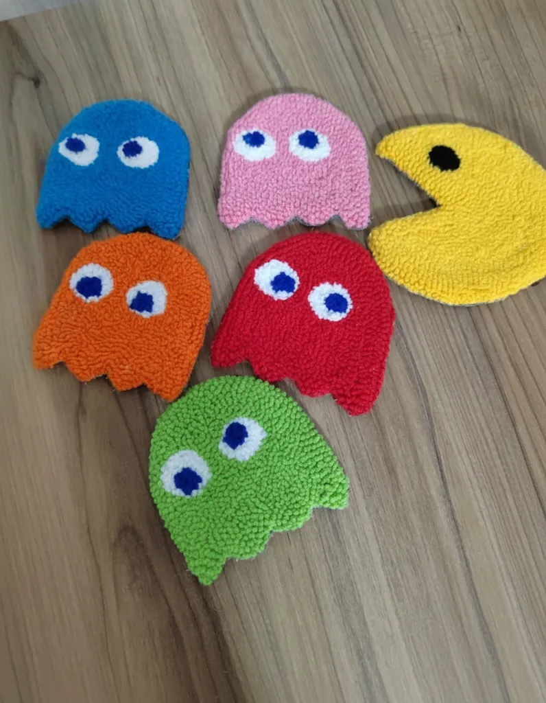 Renkli Pac-man Karakterleri Punch Nakışı Dekoratif Seti - El Emeği