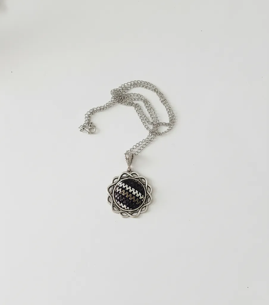 Kapiçino, gri ve gümüş detaylı Tel Kırma Kolye/ Bartın El Sanatı 