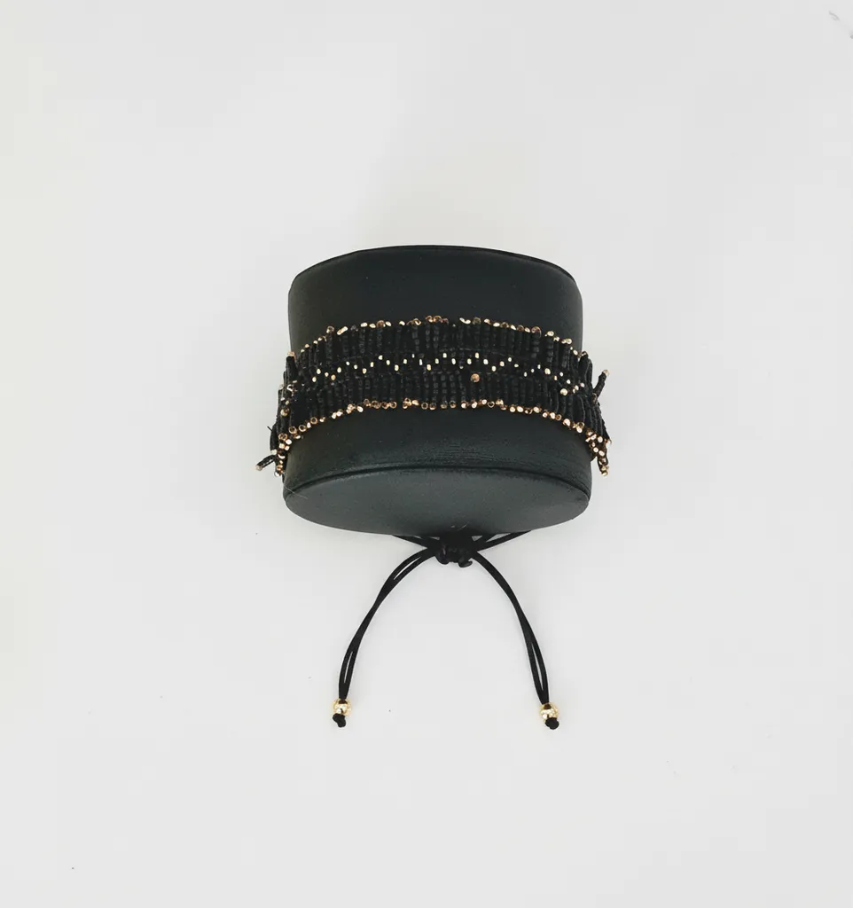 Siyah ve Altın Rengi Miyuki Boncuklu Ayarlanabilir Bileklik