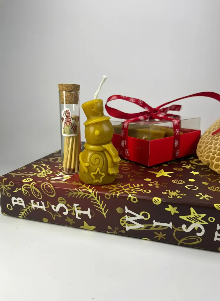 Doğal Balmumu Mum Yılbaşı Hediye Kutusu - Apicraft (Kardan Adam & Kibrit)