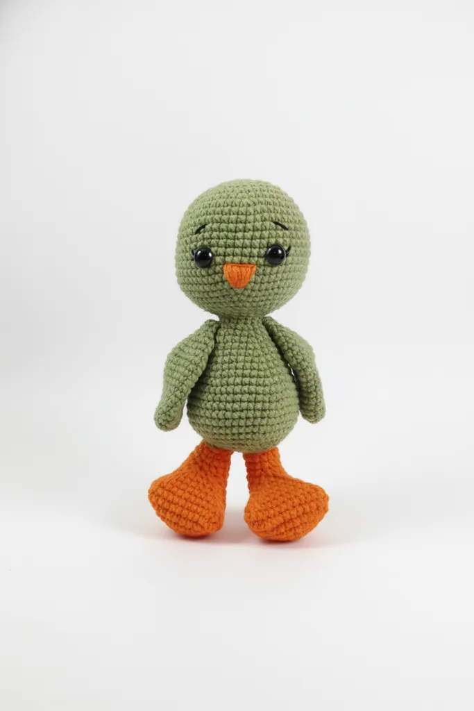 Yeşil Amigurumi Ördek Oyuncak Bebek - Pamuk İpten El Emeği