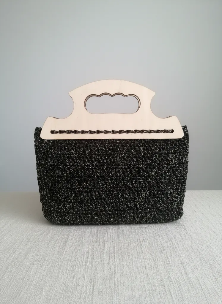 Siyah Simli Makrome Örgü Çanta Ahşap Saplı - El Emeği