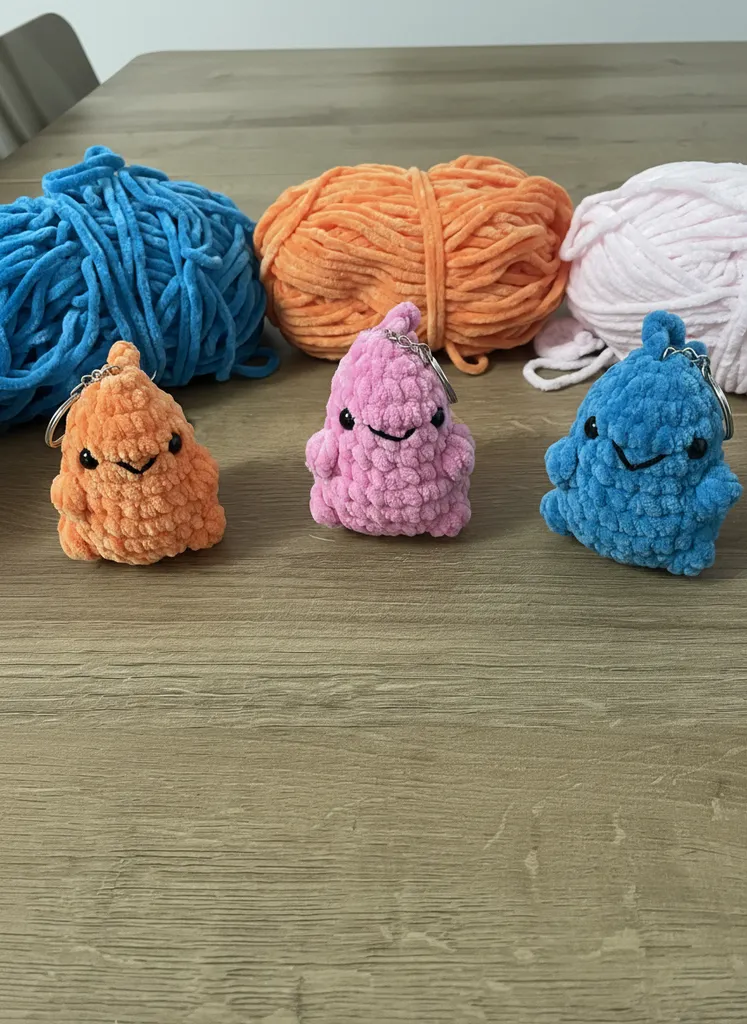 Sevimli Dinocan Kardeşler Örgü Peluş Anahtarlık - 3 Adet Renkli