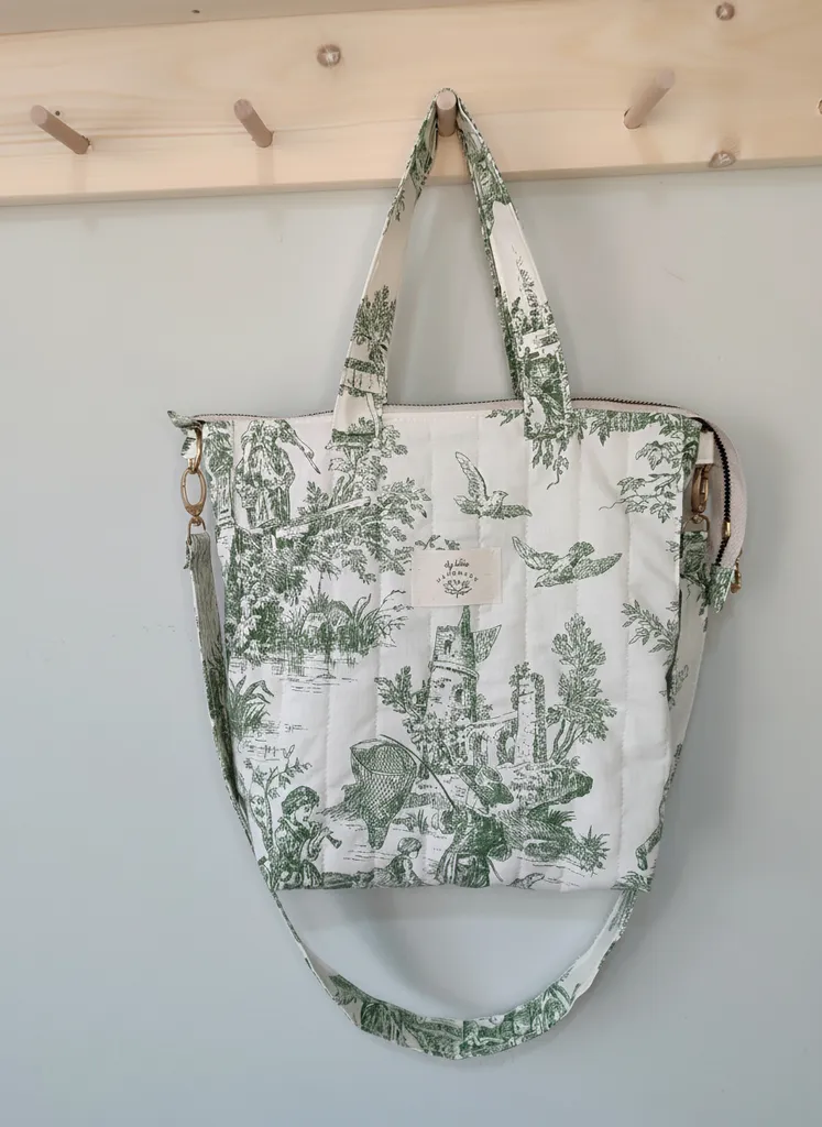 Green Patterned Quilted Tablet/Book Sleeve - Multipurpose Clutch Bag