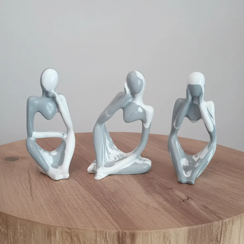 Polyester Gri-Beyaz Soyut Düşünen İnsan Figürleri - Üçlü Obje