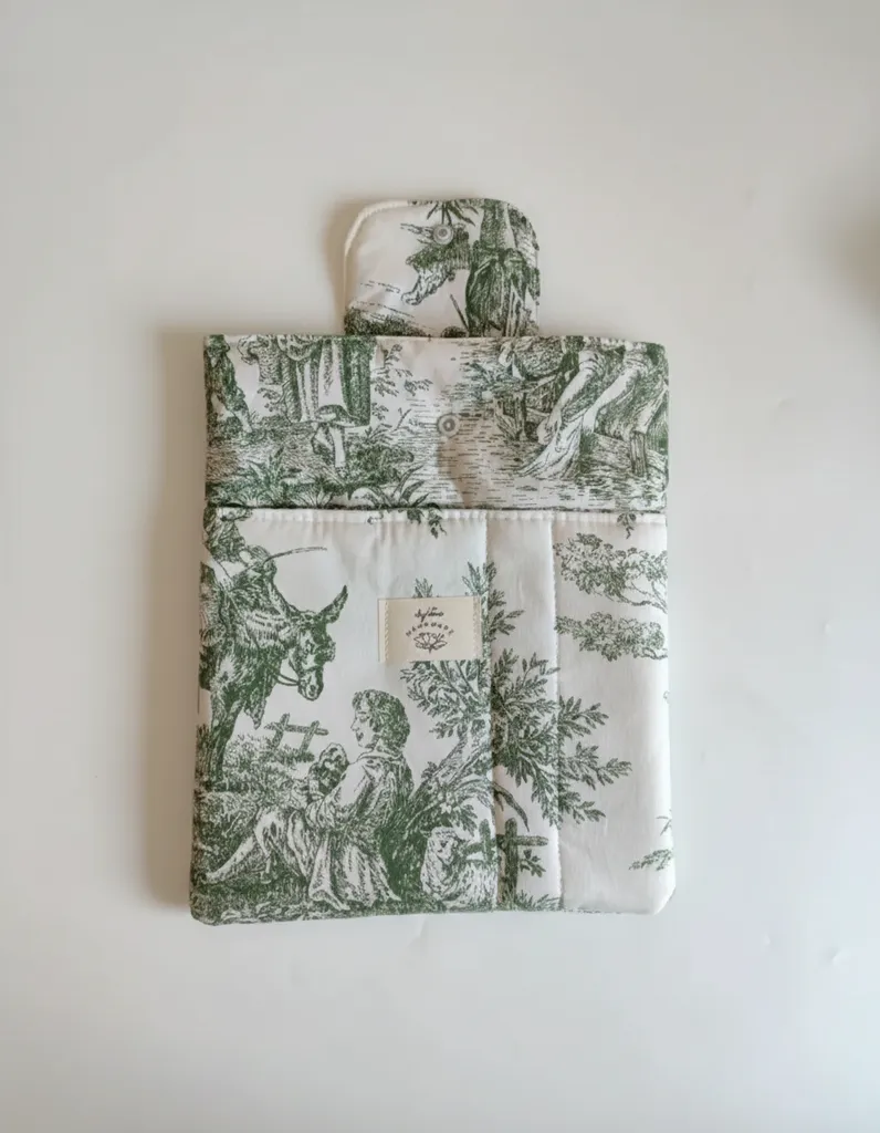 10-11 inç Tablet ve Kitap Kılıfı - Yeşil Vintage Desenli