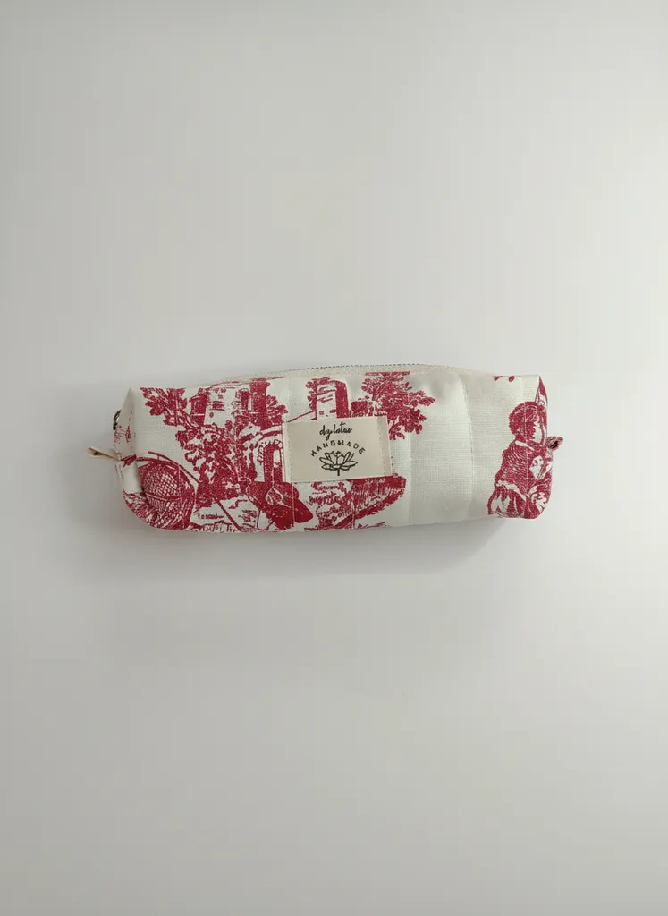 Kırmızı Desenli Duck Keten Kalemlik - Çok Amaçlı Organizer