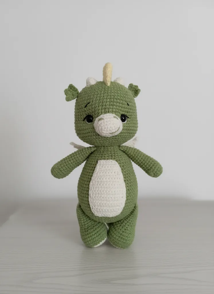 Yeşil Amigurumi Dinozor Oyuncak - Organik Pamuk İpten El Yapımı