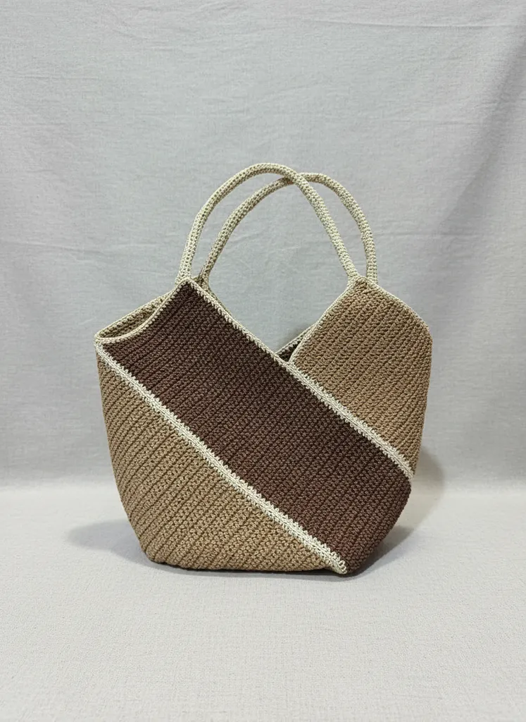 Kahverengi ve Bej Renkli Kağıt İpten Örme Bulmaca Çanta - El Emeği