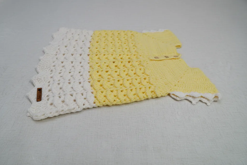 Sarı Beyaz Örgü Kız Bebek Elbisesi 3-4 Yaş - El Emeği