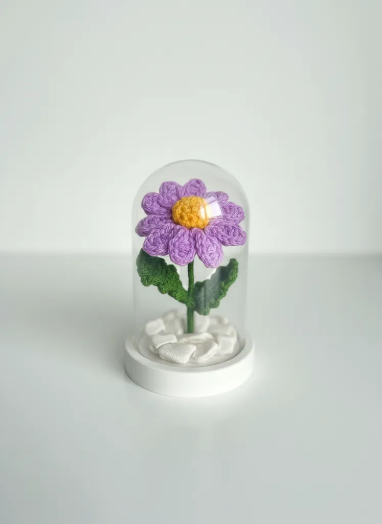 Örgü Papatya Dekoratif Fanus - Lila Renkli El Emeği Hediyelik