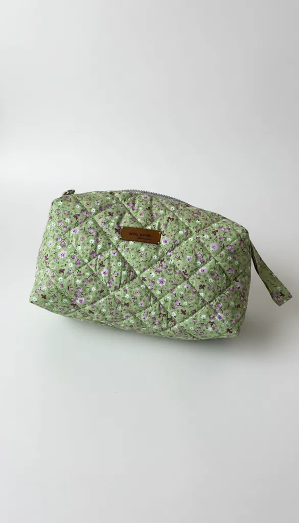 Yeşil Çiçek Desenli Kapitone Makyaj Çantası ve Organizer - El Emeği