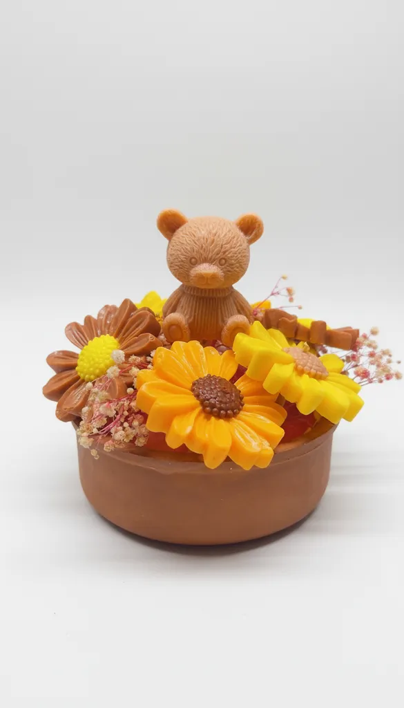 Ayıcık ve Ayçiçeği Tasarımlı Sabun Buketi - Özel Gün Hediyesi