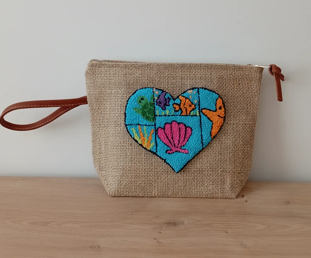 Jüt Kumaş Punch İşlemeli Clutch Çanta - Deniz Temalı El Emeği