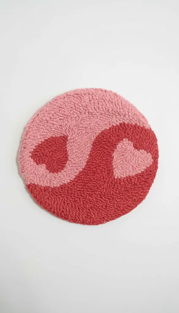 Pembe Aşk Dalga Bardak Altlığı - Punch Nakışı El Yapımı Hediye