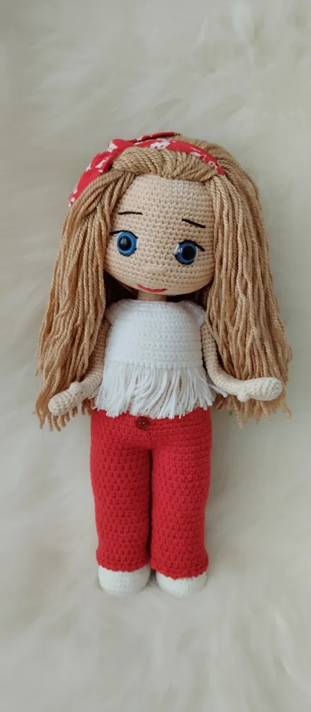 Amigurumi Bebek Oyuncak - Kırmızı Tokalı Kız Çocuk, 36 cm Boyunda