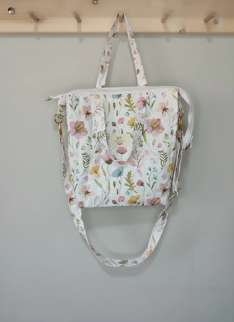 Çiçek Desenli Termos Bölmeli Kapitoneli Çanta - Ayarlanabilir Askılı