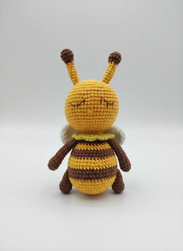 Örgü Oyuncak Arı Bebek - Sarı ve Kahverengi Çizgili - El Emeği