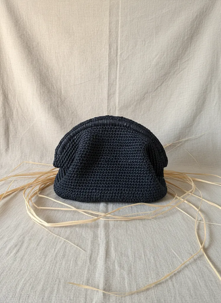 Siyah Örgü Portföy Çanta - El Emeği Tasarım Özel Günlük Kullanım