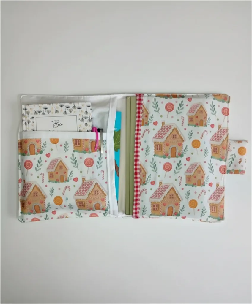 Pamuklu Panama Keten Yılbaşı Ev Desenli Kitap ve Tablet Kılıfı