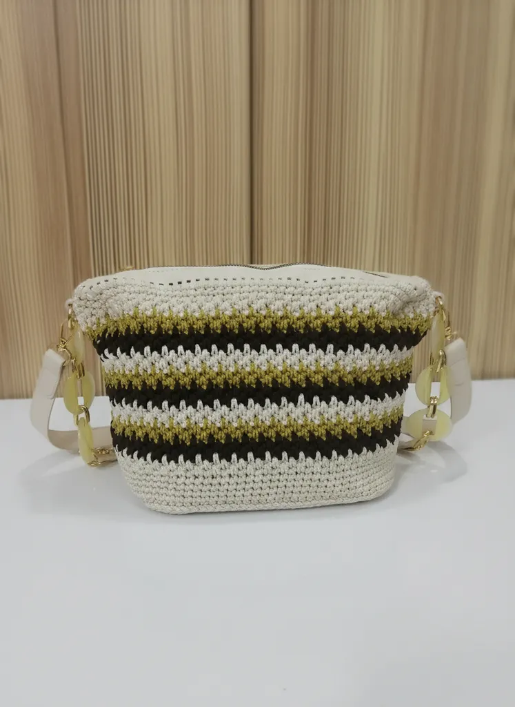 Krem Rengi Çizgili Örgü Omuz Çantası - Zincir Askılı ve Fermuarlı