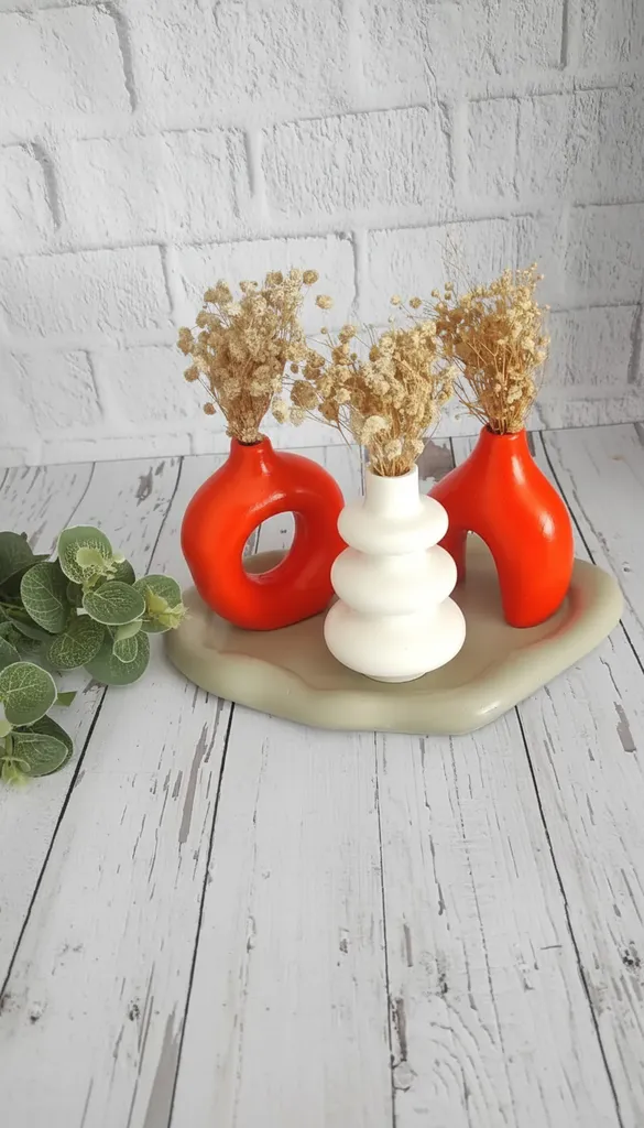 Krem, Turuncu ve Beyaz Minimal Seramik Vazo Seti - Dekoratif El Emeği