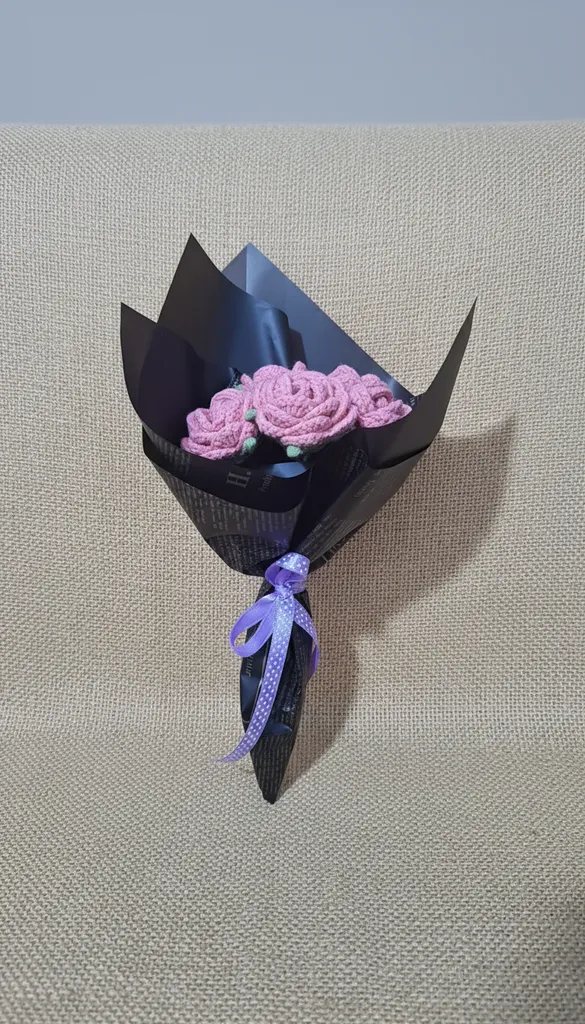 Pembe Örgü Gül Buketi - Amigurumi Sanatı ile El Yapımı