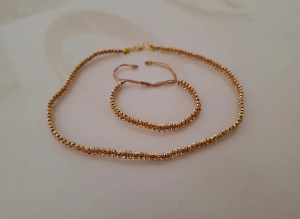 Altın Renkli Boncuklu Kolye ve Bileklik Takımı - Ayarlanabilir