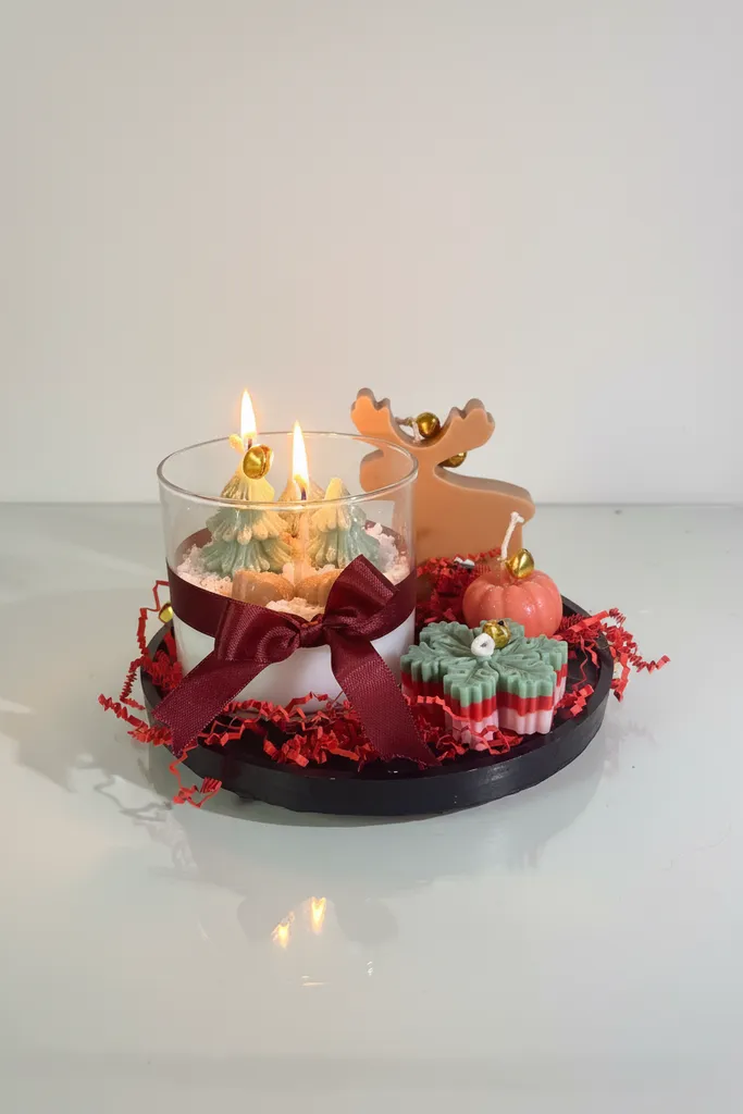 Kış Temalı Mum Seti - Soya Wax, Çam Ağacı, Geyik ve Kar Tanesi
