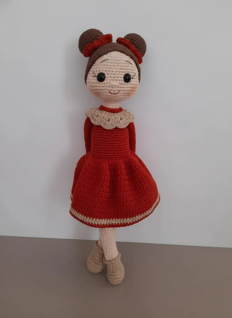 Amigurumi Oyuncak Bebek - Kiremit Elbiseli şirin bebek - El Emeği