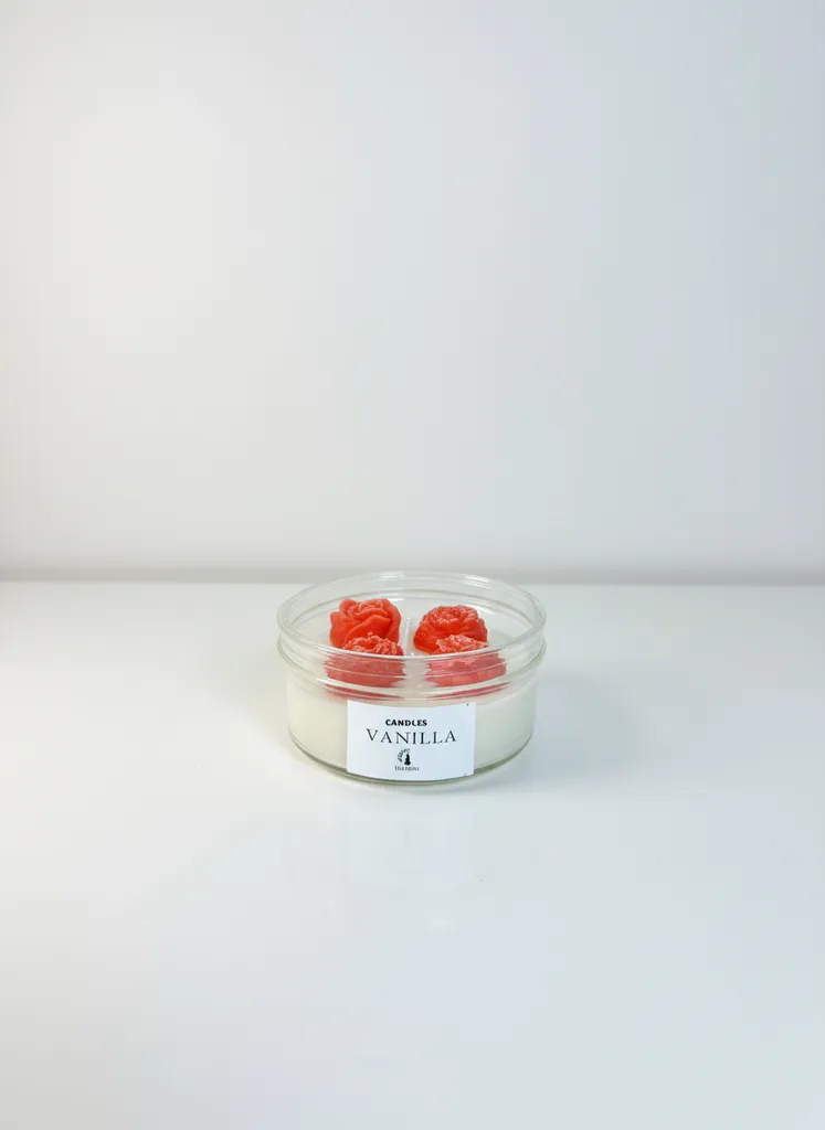 Vanilya Aromalı Soya Wax Mum - Kırmızı Gül Detaylı El Yapımı