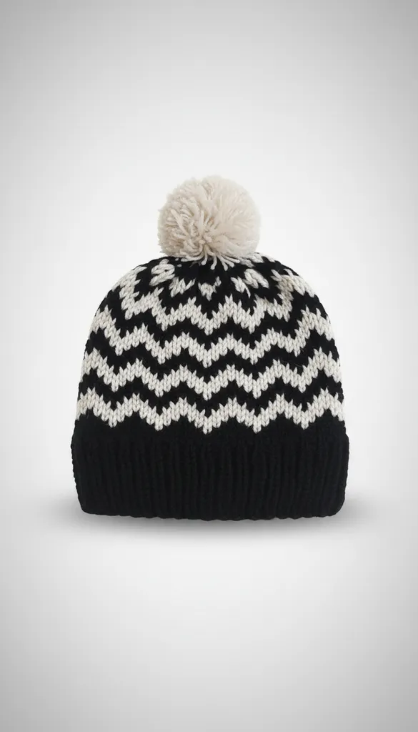 Siyah ve Gri Zikzak Desenli Ponponlu Örgü Bere - El Emeği