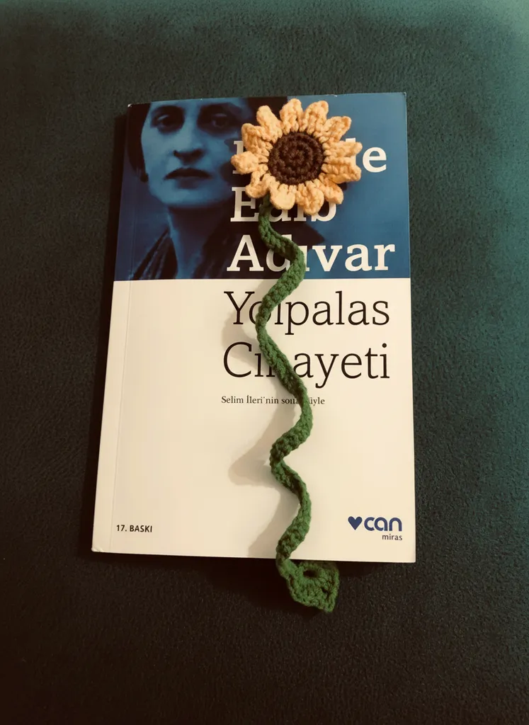 Sarı Ayçiçeği Tasarımlı Amigurumi Kitap Ayracı - El Emeği