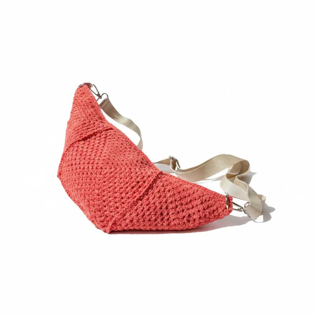 Yavruağzı Renkli Örgü Omuz Çantası - Ayarlanabilir Askılı ve Fermuarlı