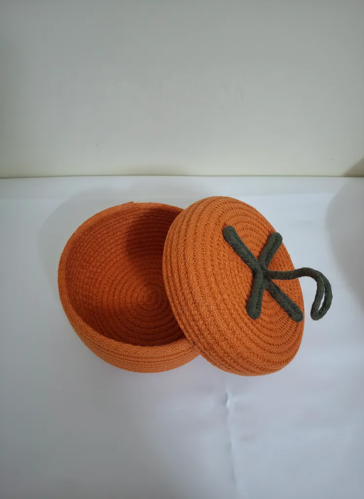 Turuncu Kabak Şekilli Organizer - Tress Kordon İpten El Dikişi