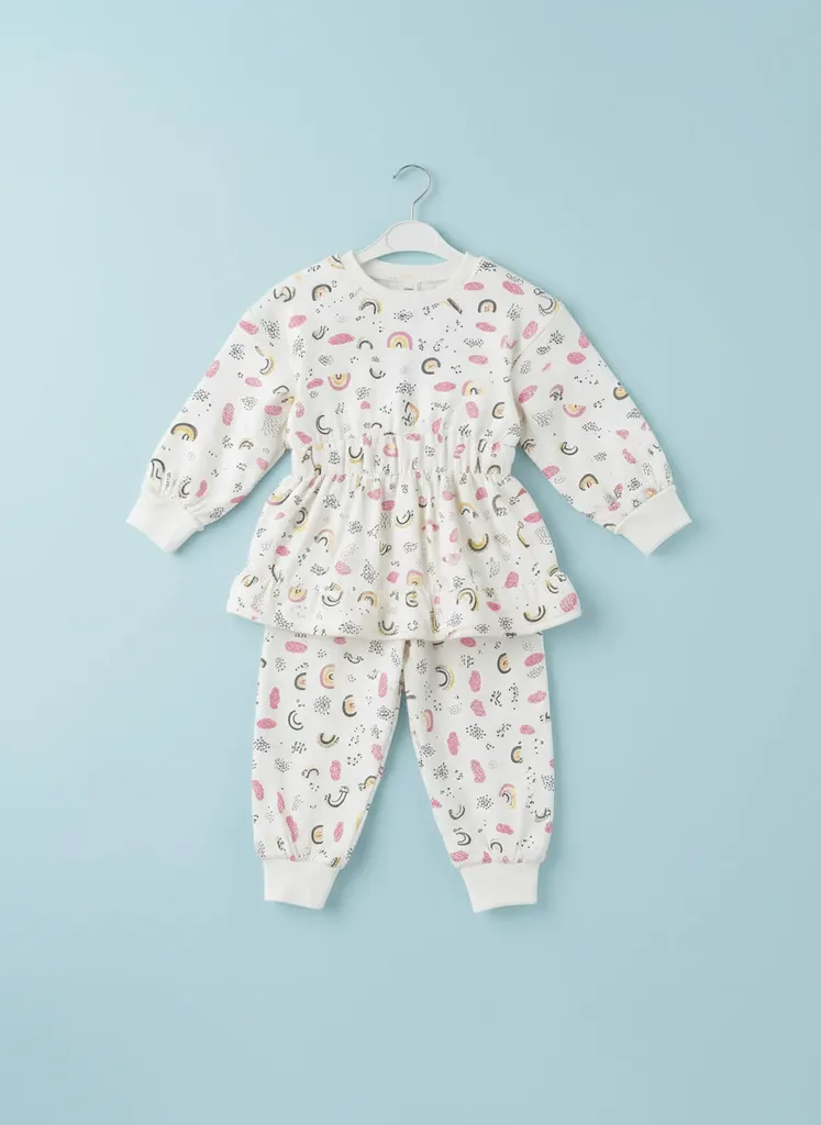 Beyaz Gökkuşağı Desenli 6/7 Yaş Kız Çocuk Pijama Takımı