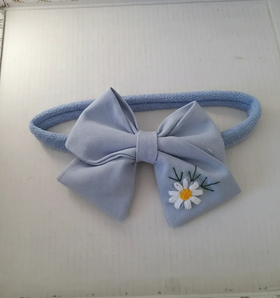 Mavi Bandana Bebek Saç Bandı - Papatya İşlemeli, El İşi