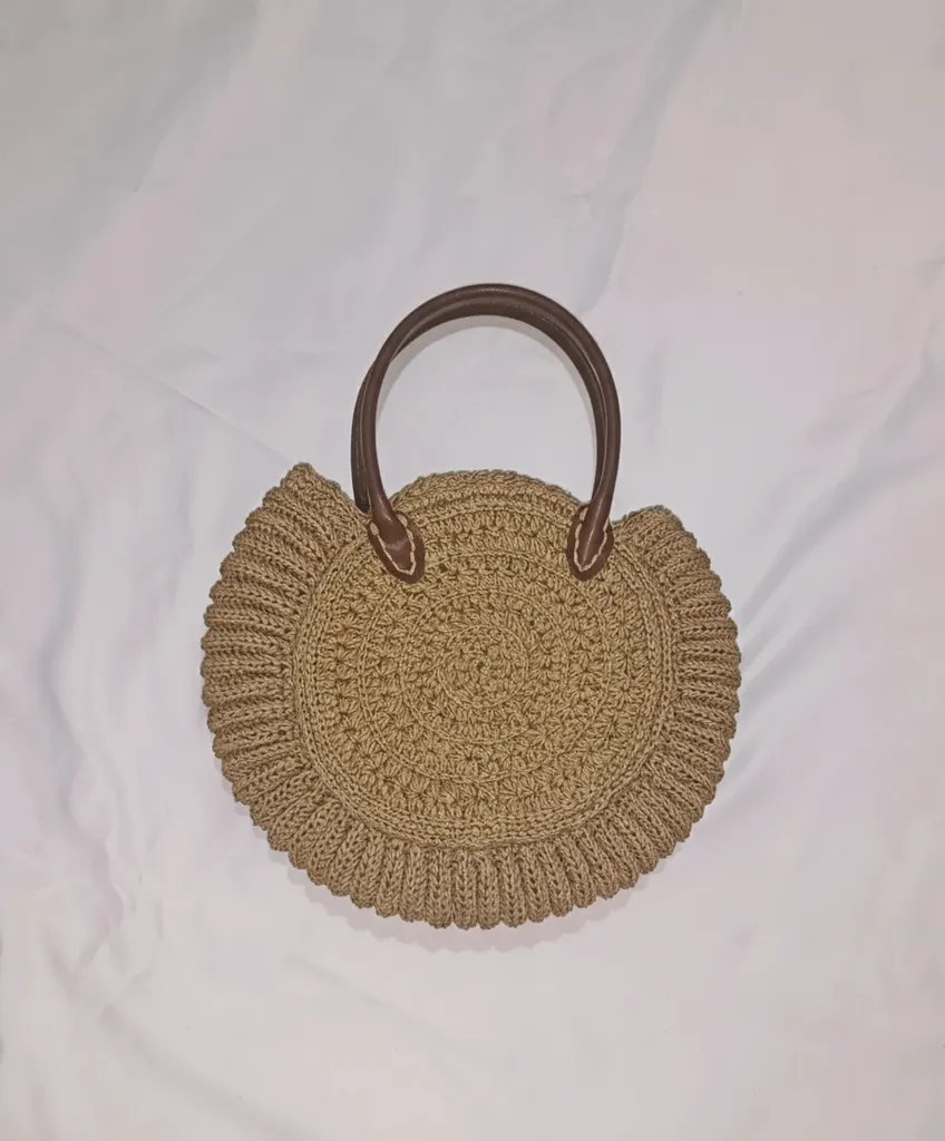 Hasır Yuvarlak Omuz Çantası - Kahverengi Deri Detaylı El Örgüsü