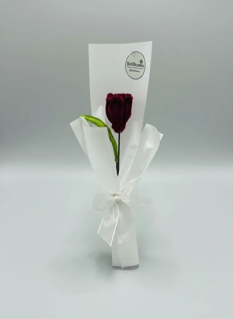 Şönil Çubuklardan Bordo Gül Buketi - El Yapımı Dekoratif Çiçek