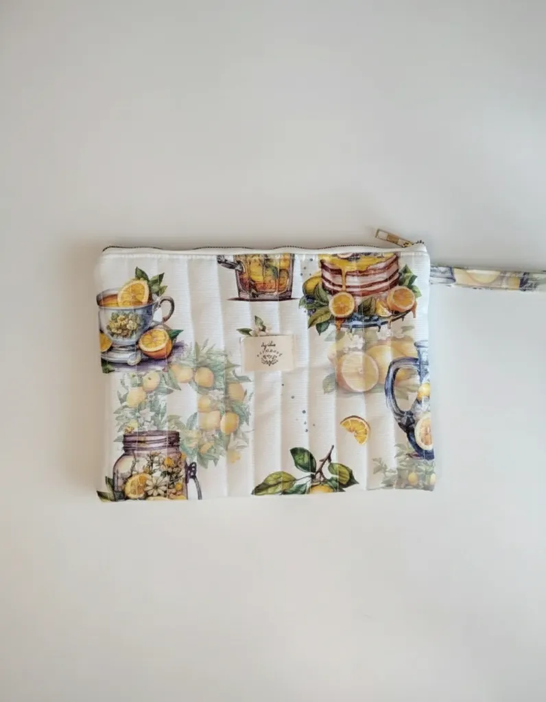 Limon Desenli Kapitone Portföy Çanta - Organizer Tablet Kılıfı