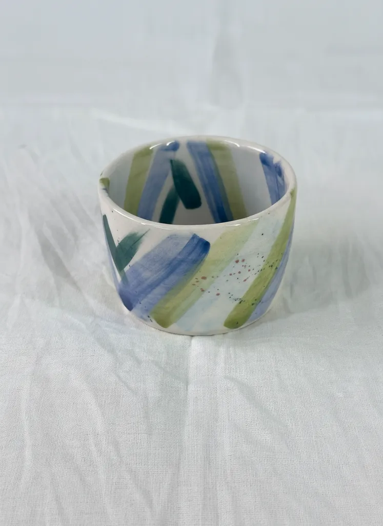 Desenli Seramik Mini Kupa - El Yapımı, 200 ml Hacimli