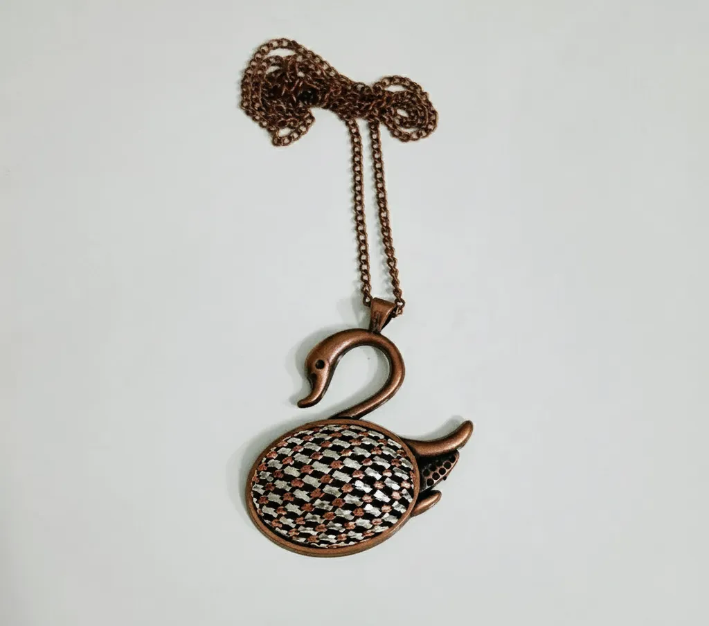 Kuğu Figürlü Bakır Tel Kırma Sanatı Kolye - Ayarlanabilir Zincirli