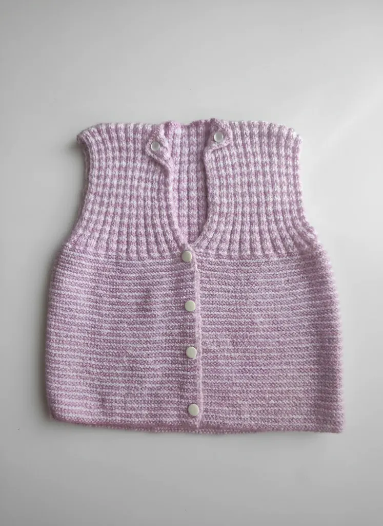 Pembe Beyaz Çizgili Örgü Bebek Yeleği - Düğmeli, El Emeği