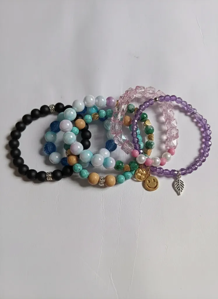 Renkli Boncuklu Bileklik Seti - 6'lı Kombinasyon, Şans Getiren Uğur